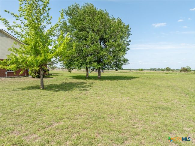411 Wade Rd, House other with 4 bedrooms, 2 bathrooms and null parking in Eddy TX | Image 45
