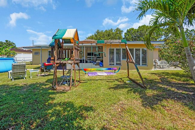2651 Ne 49 Th St, House other with 3 bedrooms, 2 bathrooms and null parking in Lighthouse Point FL | Image 33
