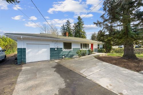 14040 8th Ave S, Burien, WA, 98168-3605 | Card Image