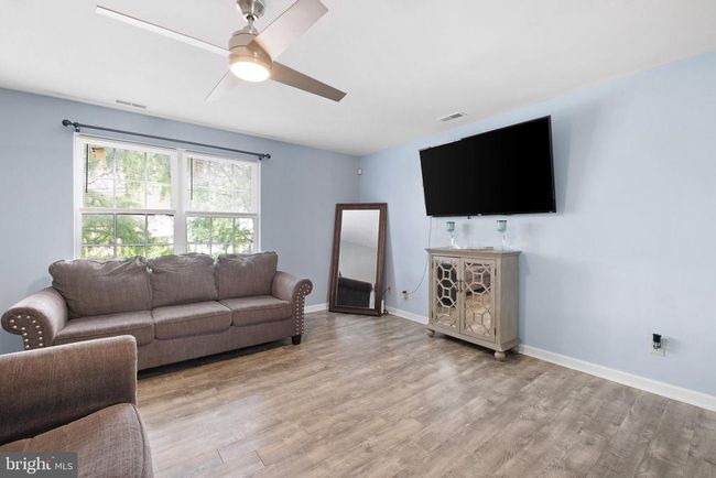 1139 E 14 Th St, Townhouse with 3 bedrooms, 2 bathrooms and null parking in WILMINGTON DE | Image 14