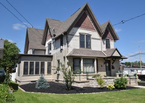 131 N John St, MAYVILLE, WI, 53050-1604 | Card Image