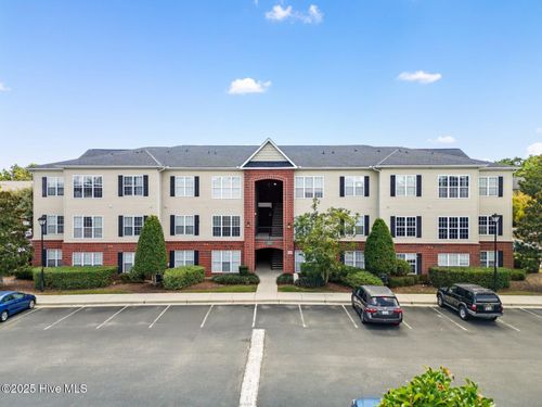 unit-207-2820 Bloomfield Ln, Wilmington, NC, 28412-7524 | Card Image