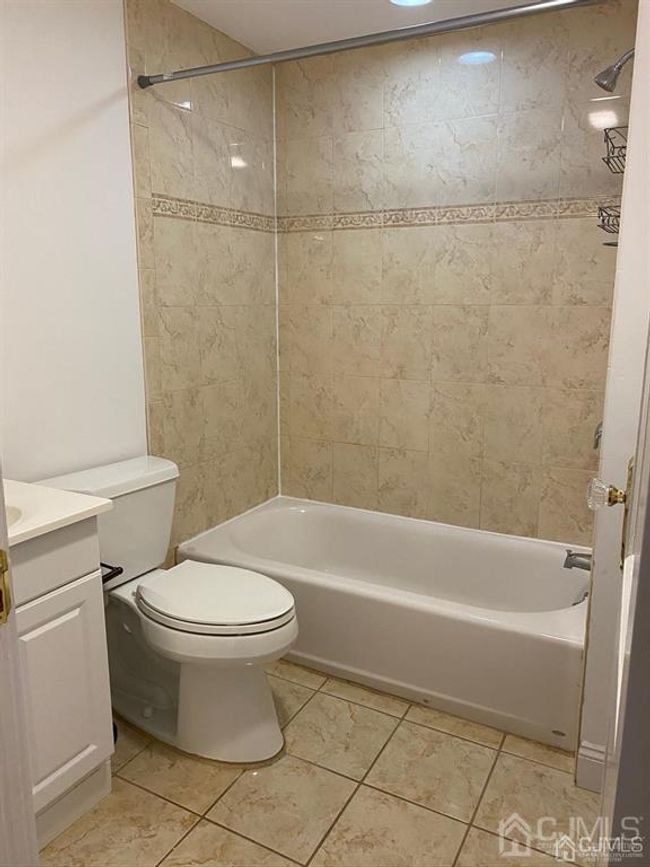 48 Mccoy Ave, Townhouse with 2 bedrooms, 1 bathrooms and null parking in Metuchen NJ | Image 16