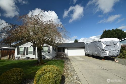 5315 119th Pl Ne, Marysville, WA, 98271-6237 | Card Image