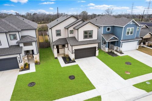 6430 Downey Ln, Rosharon, TX, 77583-5568 | Card Image