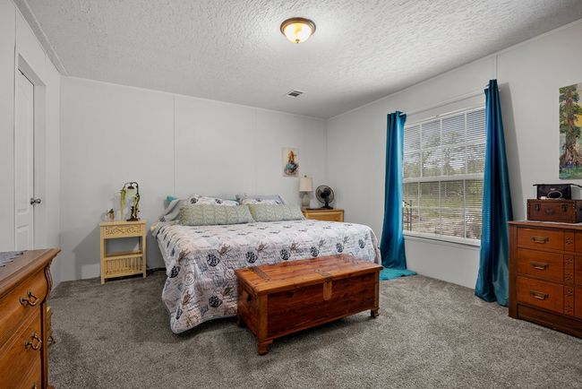 11200 Ne 22 Nd Ct, House other with 4 bedrooms, 3 bathrooms and null parking in BRANFORD FL | Image 17