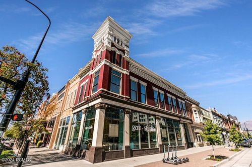 201-55 N University Ave, Provo, UT, 84601-4601 | Card Image