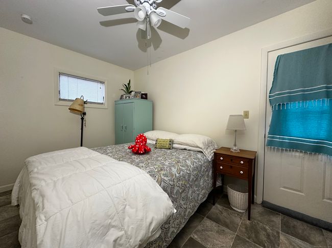 7 &amp; 7R N Washington Avenue, Home with 2 bedrooms, 2 bathrooms and 4 parking in East Lyme CT | Image 13