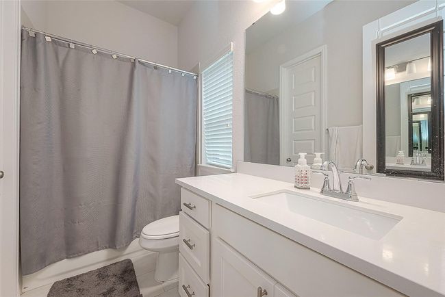 29042 Hauter Way, House other with 4 bedrooms, 4 bathrooms and 3 parking in Fulshear TX | Image 17