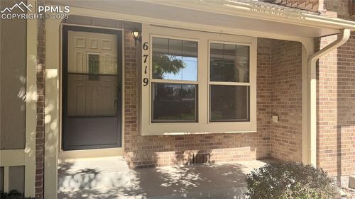 6719 Overland Dr, Colorado Springs, CO, 80919-1938 | Card Image