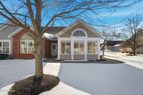 7746 Greenville Xing, Waterville, OH, 43566-9413 | Card Image