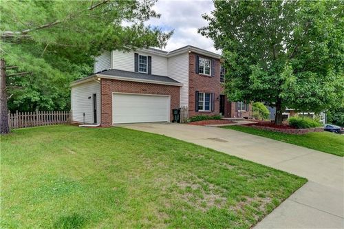 3403 E Devonshire Dr, Saint Joseph, MO, 64506-4537 | Card Image