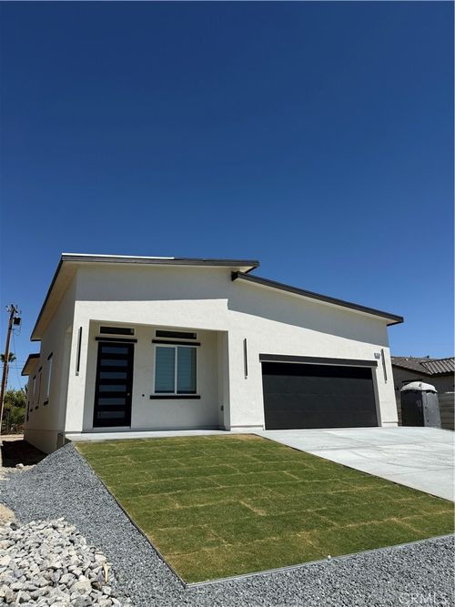 16334 Avenida Gracia, Desert Hot Springs, CA, 92240-9558 | Card Image