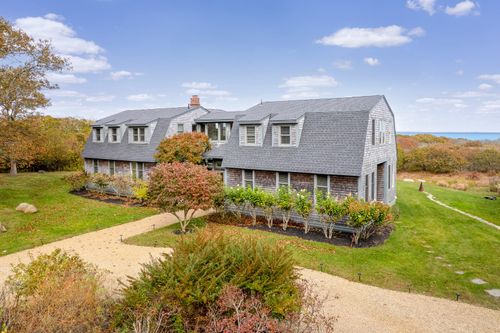 19 Locust Ln, Aquinnah, MA, 02535-1321 | Card Image