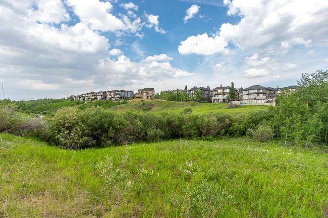 311 Ascot Circle Sw, Home with 2 bedrooms, 1 bathrooms and 2 parking in Calgary AB | Image 28