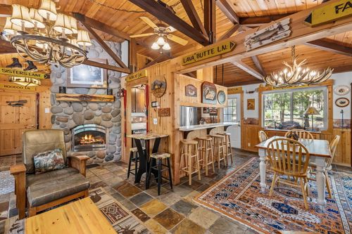 12-57056 Deer Ln, Sunriver, OR, 97707-2597 | Card Image