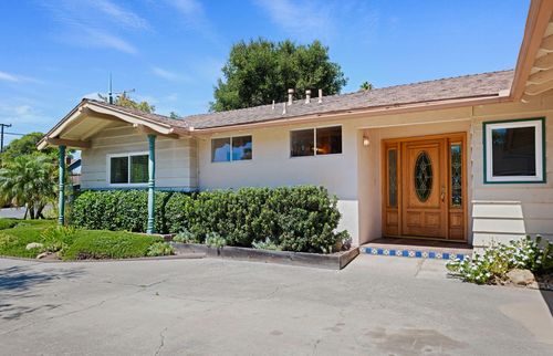 520 Grove Ln, SANTA BARBARA, CA, 93105-2428 | Card Image