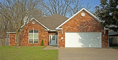 310 Old Forge Dr, Bentonville, AR, 72712-5076 | Card Image