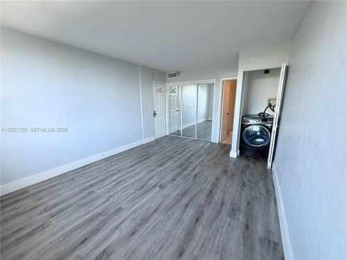 414-3660 Ne 166th St, North Miami Beach, FL, 33160-3880 | Card Image