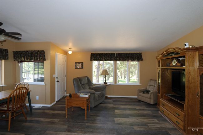 43529 Yellow Pine Ave, House other with 2 bedrooms, 2 bathrooms and 2 parking in Winchester ID | Image 10