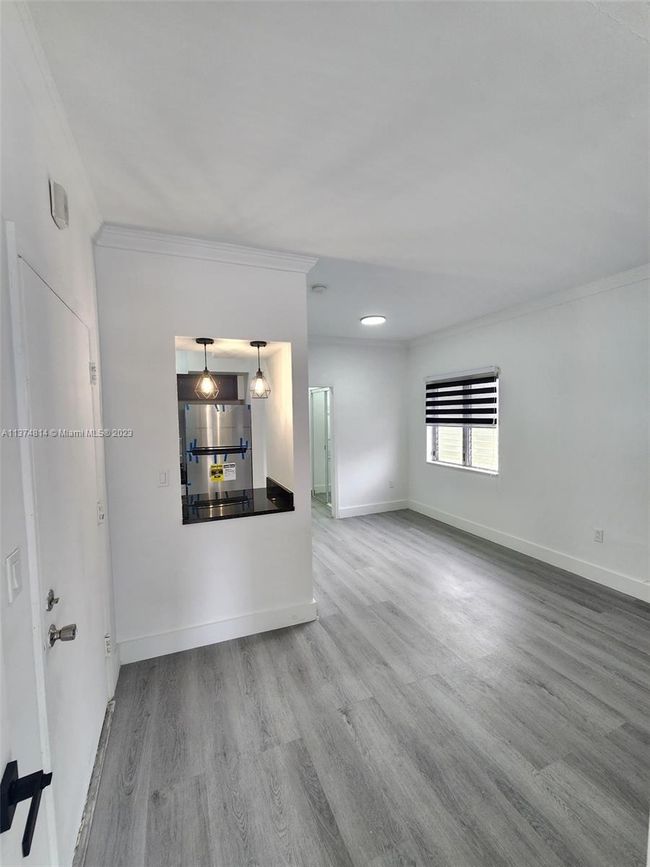 205 - 2101 Normandy Dr, Condo with 1 bedrooms, 1 bathrooms and null parking in Miami Beach FL | Image 13