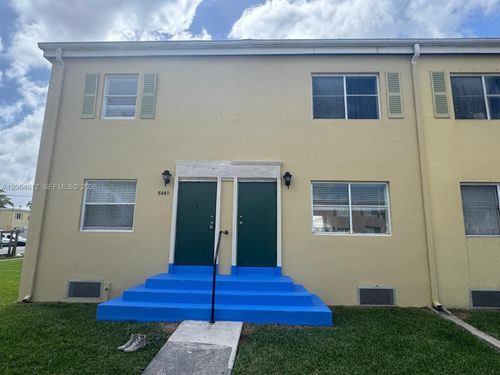 8440-8440 Nw 4th Ave, Miami, FL, 33150-2609 | Card Image