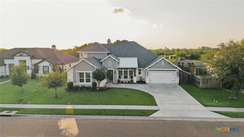 110 Terra Vista Ranch Rd, Victoria, TX, 77904-2964 | Card Image