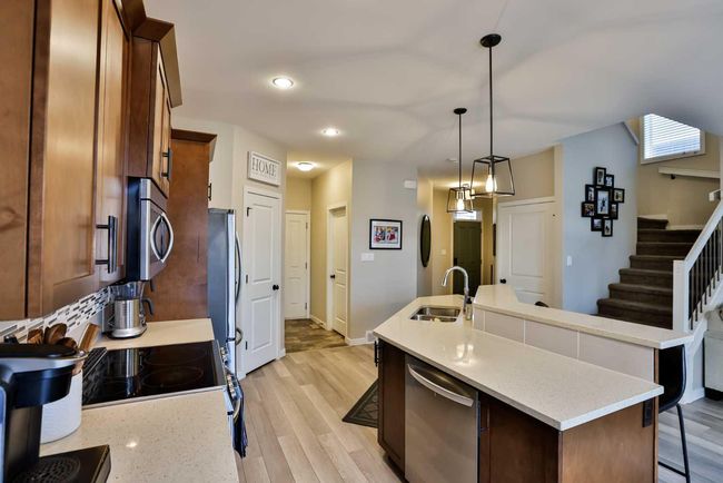 462 Mt Sundance Landing W, House other with 4 bedrooms, 4 bathrooms and 4 parking in Lethbridge AB | Image 9