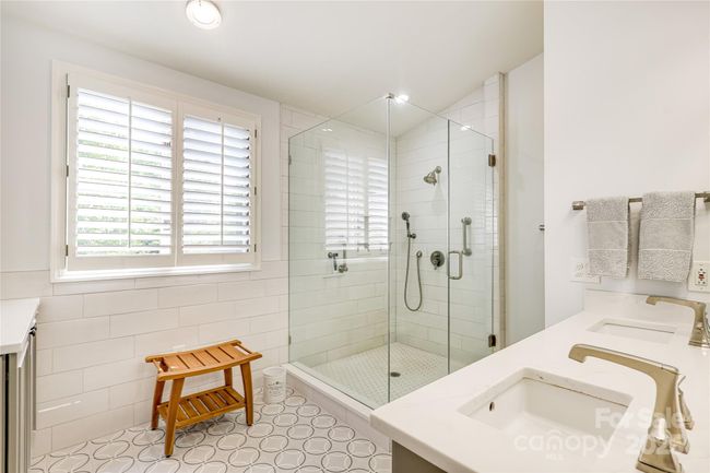 1021 Isleworth Ave, House other with 4 bedrooms, 4 bathrooms and null parking in Charlotte NC | Image 25