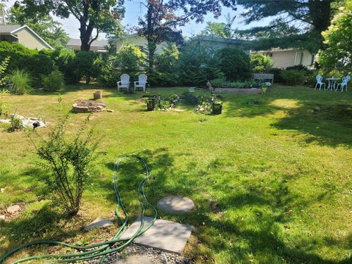 33 Crescent Cir, Rock Hill, NY, 12775-6200 | Card Image