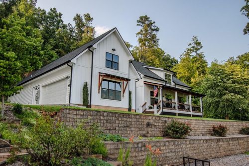 1455 Upper Peachtree Rd, Murphy, NC, 28906-9161 | Card Image