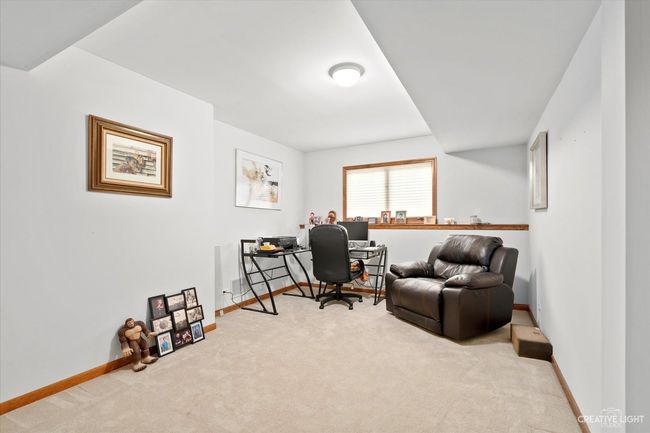 420 Windsor Dr, Home with 3 bedrooms, 3 bathrooms and null parking in Oswego IL | Image 22