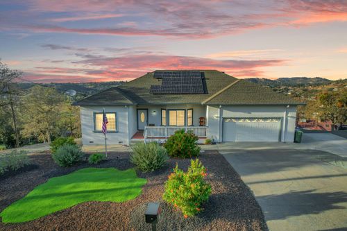 4059 Dunn Rd, Valley Springs, CA, 95252-9555 | Card Image