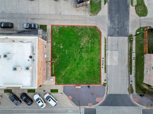 5216 Bexar St, Dallas, TX, 75215-4901 | Card Image