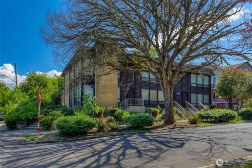 1441 E Aloha St, Seattle, WA, 98112-3944 | Card Image
