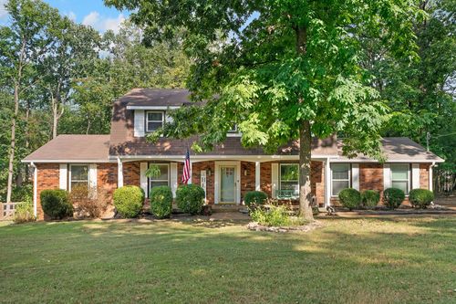 108 Nathan Forest Dr, Hendersonville, TN, 37075-4381 | Card Image