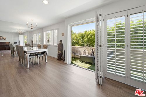 105-2301 S Beverly Glen Blvd, Los Angeles, CA, 90024-2613 | Card Image