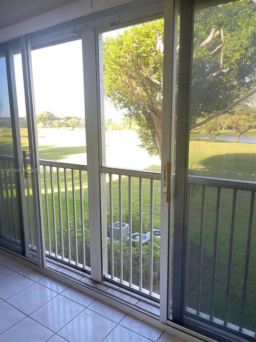 202m-1110 Sw 125th Ave, Pembroke Pines, FL, 33027-4074 | Card Image
