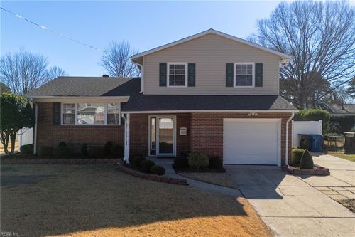 3633 Britt Ter, Virginia Beach, VA, 23452-3613 | Card Image