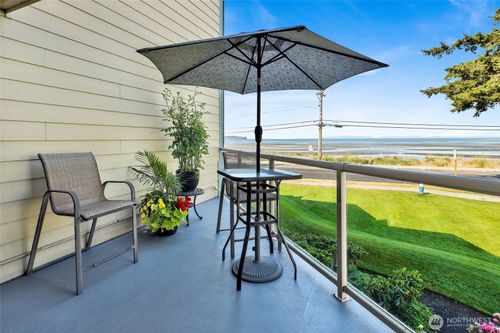233-8021 Birch Bay Dr, Blaine, WA, 98230-9010 | Card Image