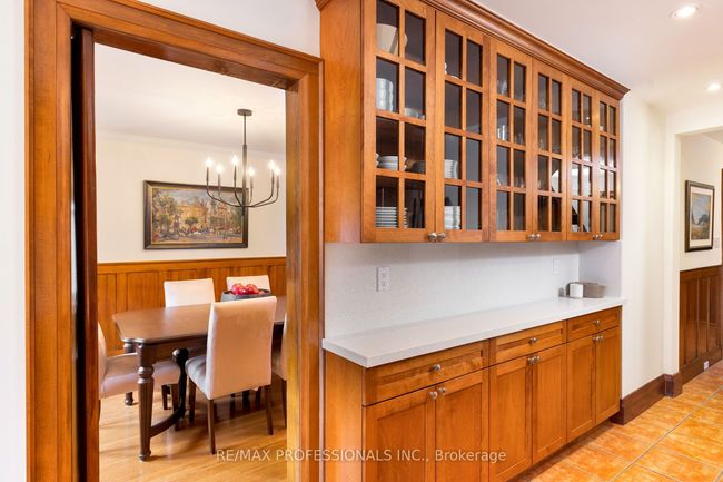 27 Larkin Ave, House other with 4 bedrooms, 2 bathrooms and null parking in Toronto ON | Image 11