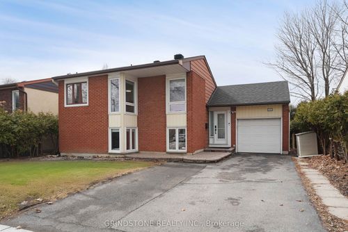 1080 Alenmede Cres, Ottawa, ON, K2B8H3 | Card Image
