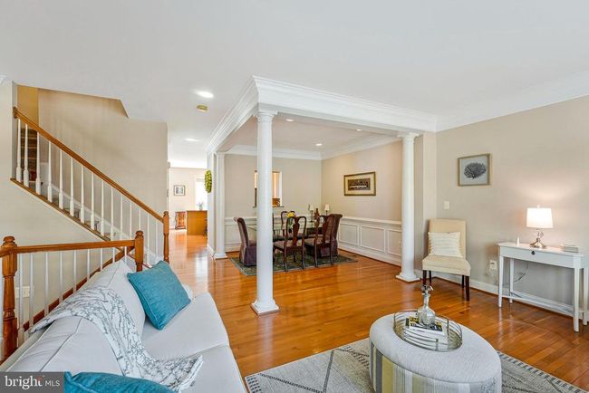 42076 Byrnes View Ter, Townhouse with 3 bedrooms, 4 bathrooms and null parking in ALDIE VA | Image 5