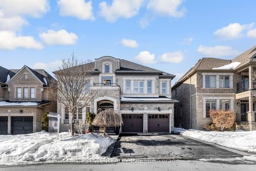 24 Haywood Dr, Brampton, ON, L6X0W1 | Card Image