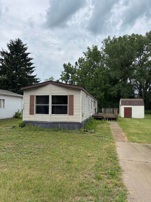 2259 Bart St, Croswell, MI, 48422-9794 | Card Image