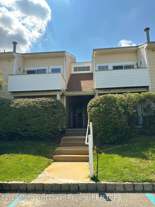 2 Basset Ct, Tinton Falls, NJ, 07753-7510 | Card Image