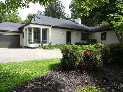 2646 Fair Oaks Ln, Cincinnati, OH, 45237-3610 | Card Image