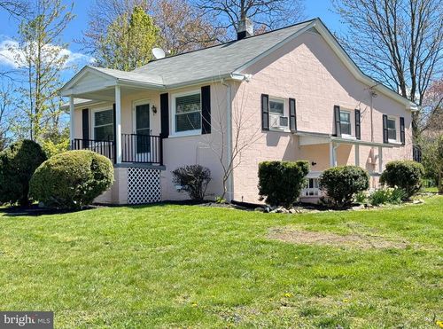 22282 St Louis Rd, MIDDLEBURG, VA, 20117-3802 | Card Image