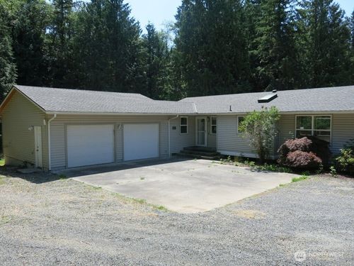 8004 184th St Nw, Stanwood, WA, 98292-9155 | Card Image