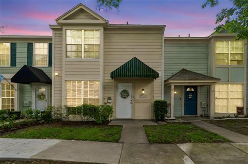 13813 Fletchers Mill Dr, TAMPA, FL, 33613-4116 | Card Image
